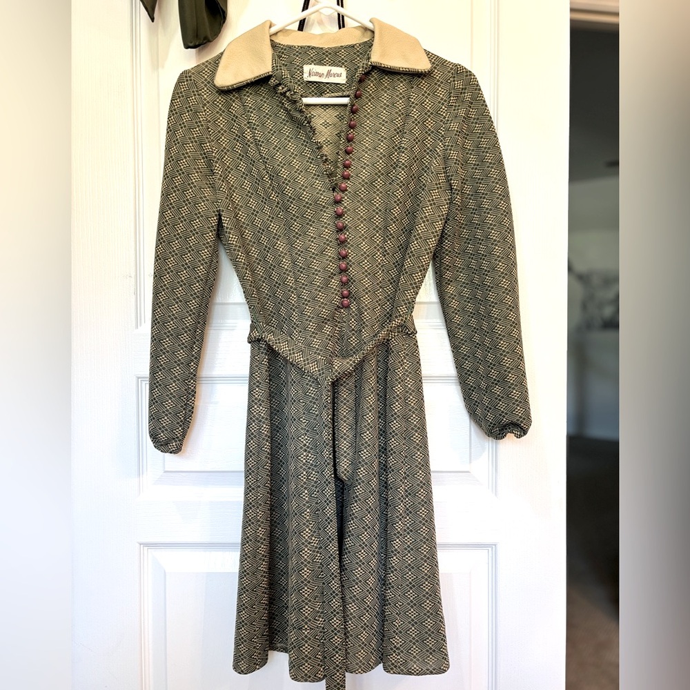 Vintage 1970’s Neiman Marcus Green with Purple Buttons dress